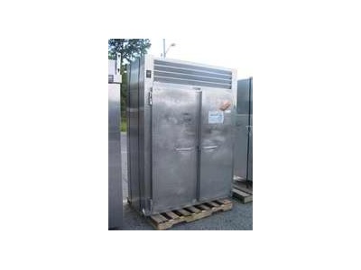 Traulsen Refrigerator, Stock# 6866-1011