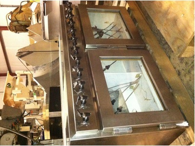 WINEMAGIC 12 TAP WINE DISPENSING REFR