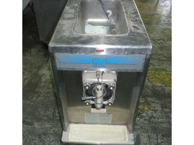 Soft Serve Dispenser