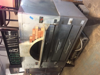 Bakers Pride 616 Double Stack Pizza oven