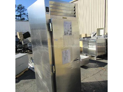 TRAULSEN STAINLESS STEEL FREEZER