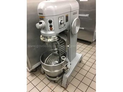 Hobart 60Qt Mixer With Attachments H-600