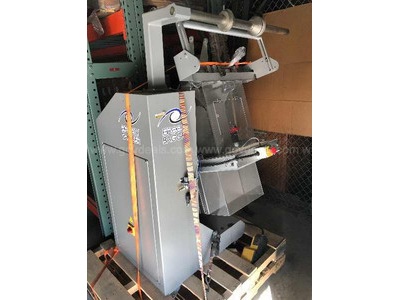 Food Bagging Machine with Conveyor Belt