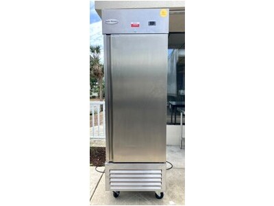Serve-Ware 1-Door S/S Freezer
