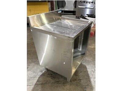 Undercounter Glass Rack  w/ Drainboard