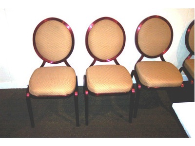 106-Stackable Banquet Chairs 