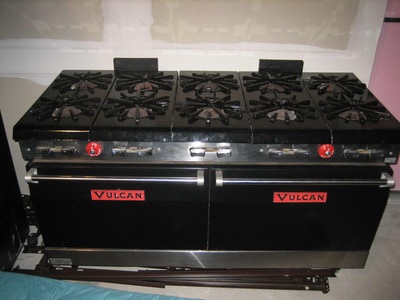 Vulcan Range Oven 10 burners