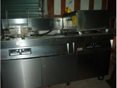 Like New Frymaster  Large 