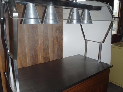 4 Lamp Warming Table