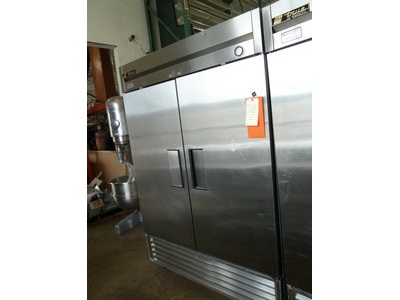 True T-49F - Refurbished 2-Door Freezer