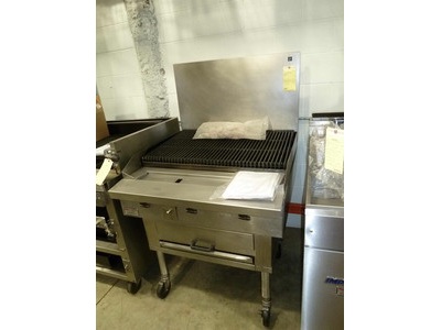 Southbend P36W-CCC - Charbroiler/Smoker