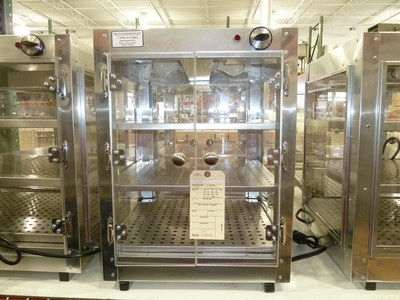 WC3- 18"x18"x25" Warming Cabinet