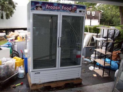 Turbo Air 2DR Glass Merchandiser Freezer