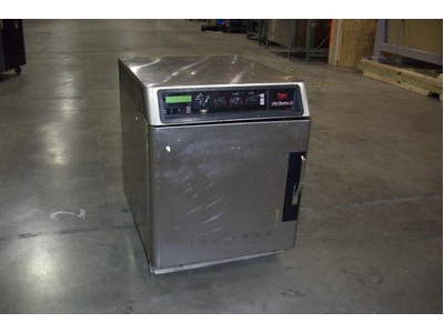 2007 Piper Products Holding Cabinet