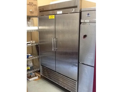 TRUE Double Door Storage Refrigerator