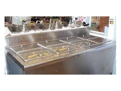 3-Gallon Tub Dipping Case W/ Condiment